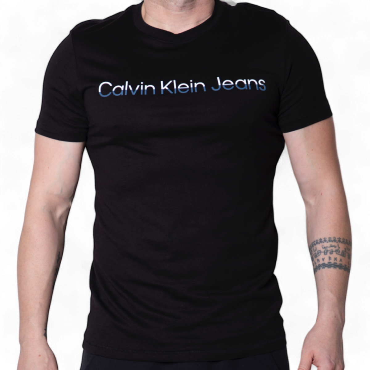 Camiseta Calvin Klein Logo Institutional Negro