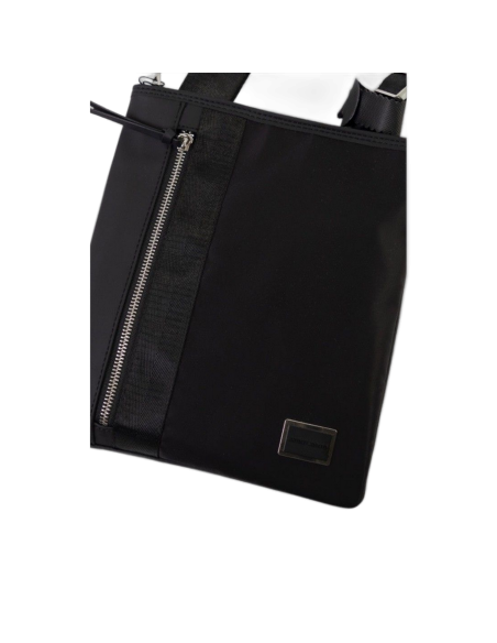 Bolso Antony Morato con Cinta y Cremallera Negro – Estilo Moderno y Funcional