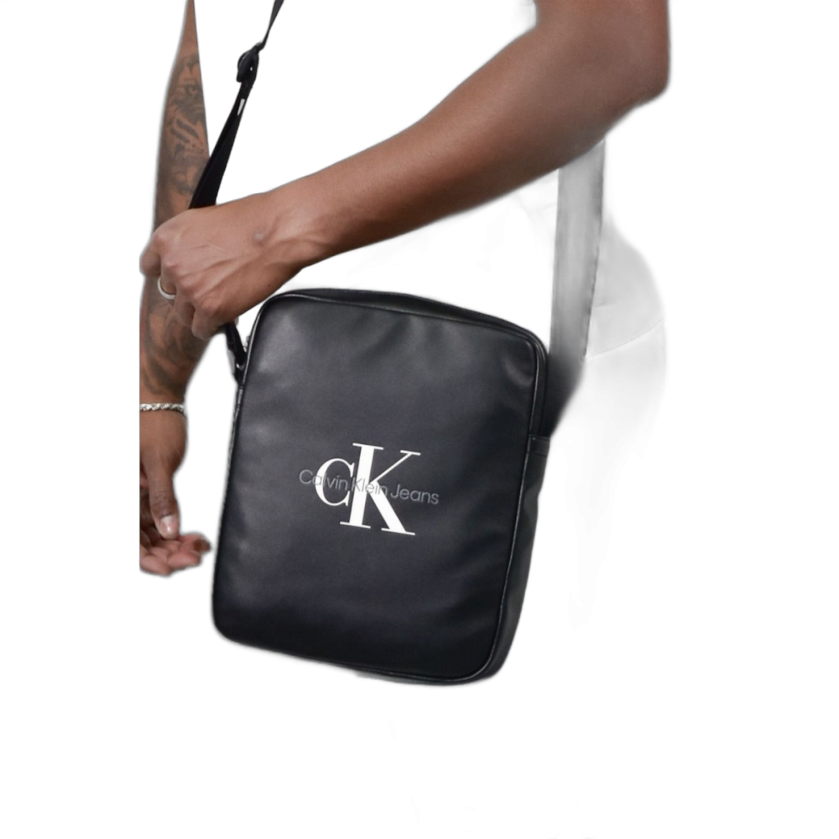 Bolso Calvin Klein Reporter con Logo Negro