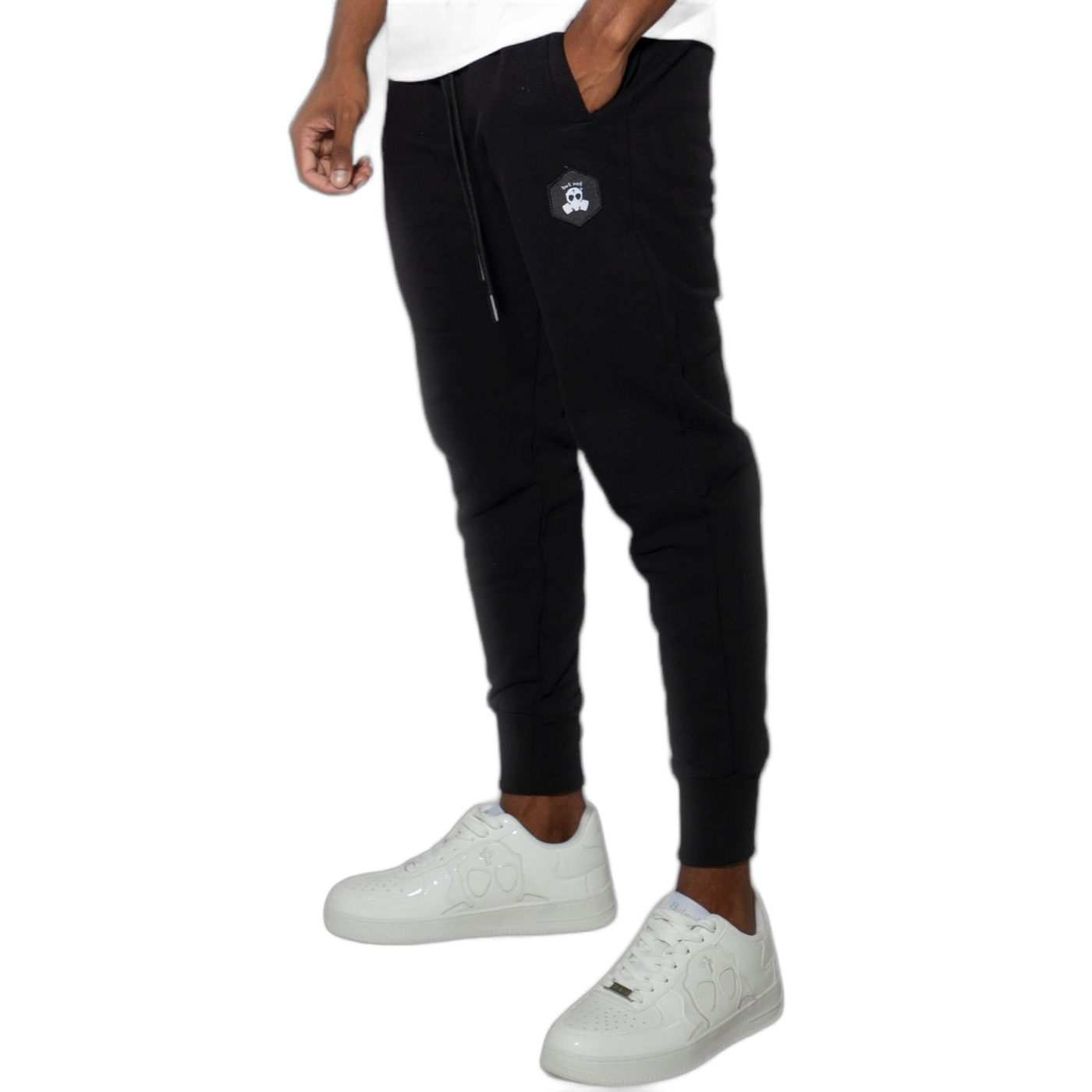 Pantalon ButNot Con Parche Logo Negro