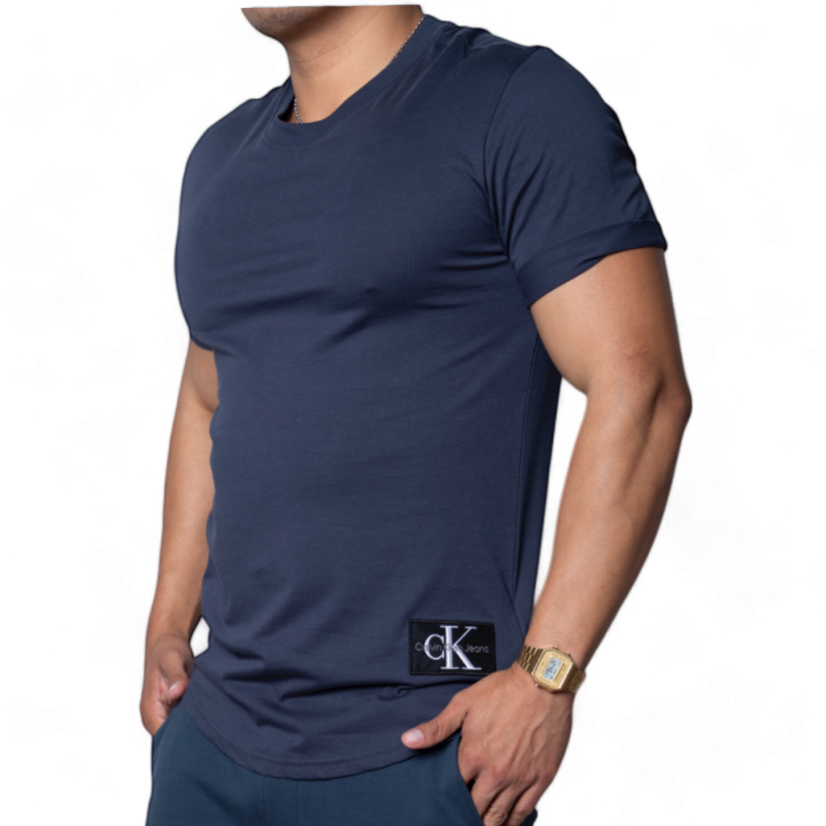 Camiseta Calvin Klein Marino con Insignia CK