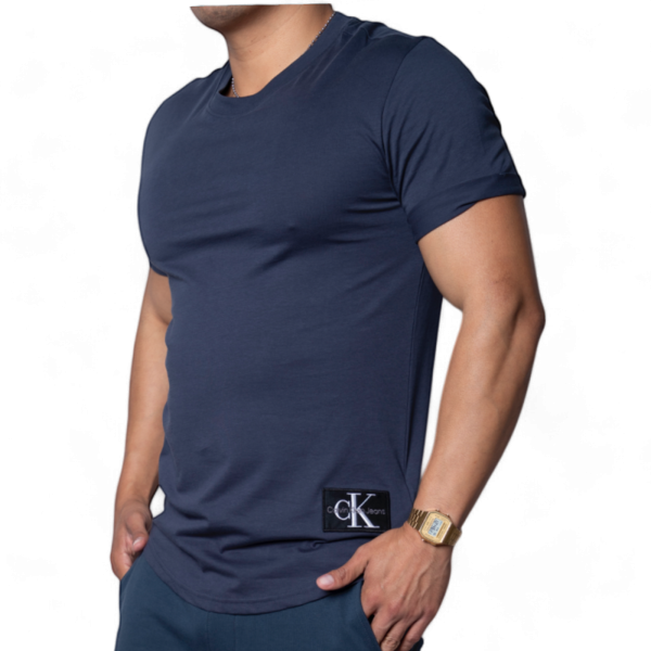 Camiseta Calvin Klein Marino con Insignia CK Calvin Klein | Camisetas  - Estilo urbano premium