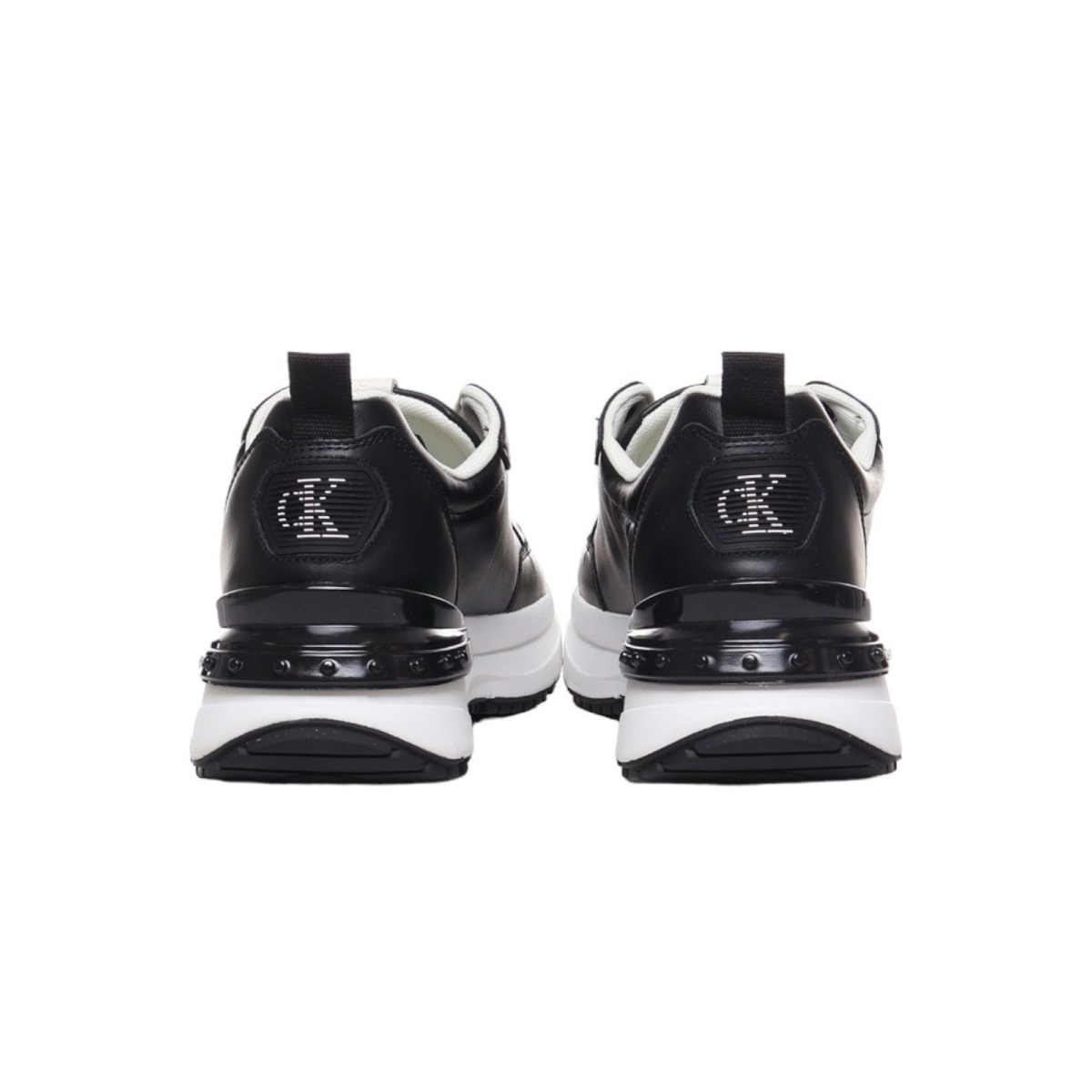 Chanclas Calvin Klein Monograma Devossed Negro Calvin Klein | Calzado  - Estilo urbano premium 2