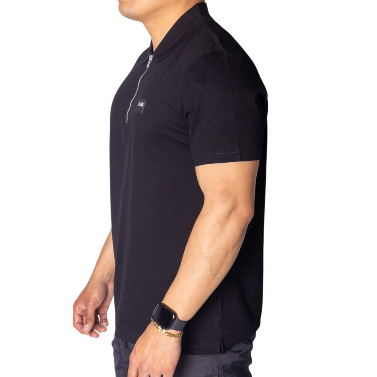 Polo Antony Morato Fit Negro con Metal Badge Negro Antony Morato | Camisas y Polos  - Estilo urbano premium 2