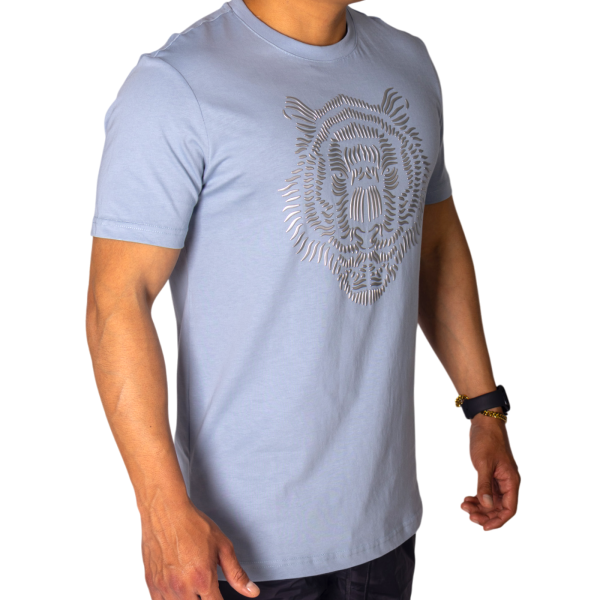 Camiseta Antony Morato de Algodón Azul Sky con Estampado Leon Plata