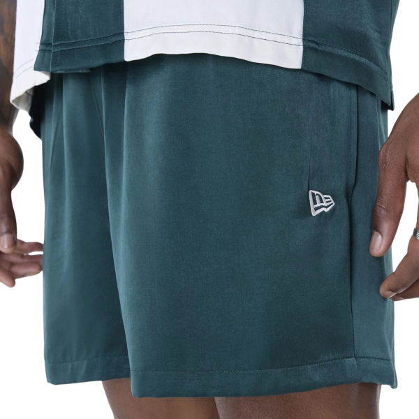 Short New Era Woven Verde