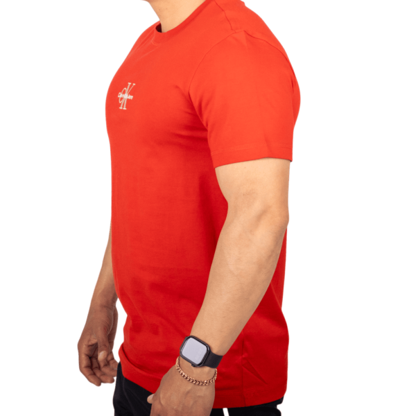Camiseta Calvin Klein Jeans Monologo Basic Rojo