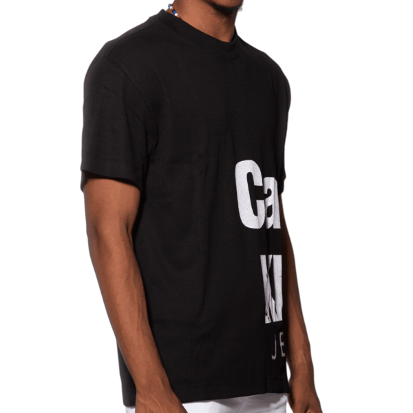 Camiseta Calvin Klein Jeans Bold Institutional Negro
