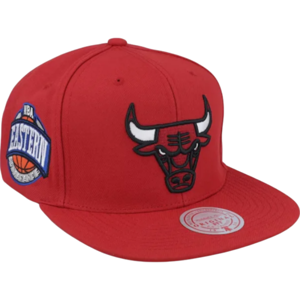 Gorra Mitchell & Ness Chicago Bull Parche Conference Rojo