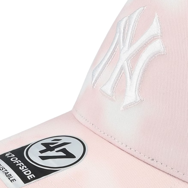Gorra 47 Brand New York Yankees OffSide con Malla Rosa Claro