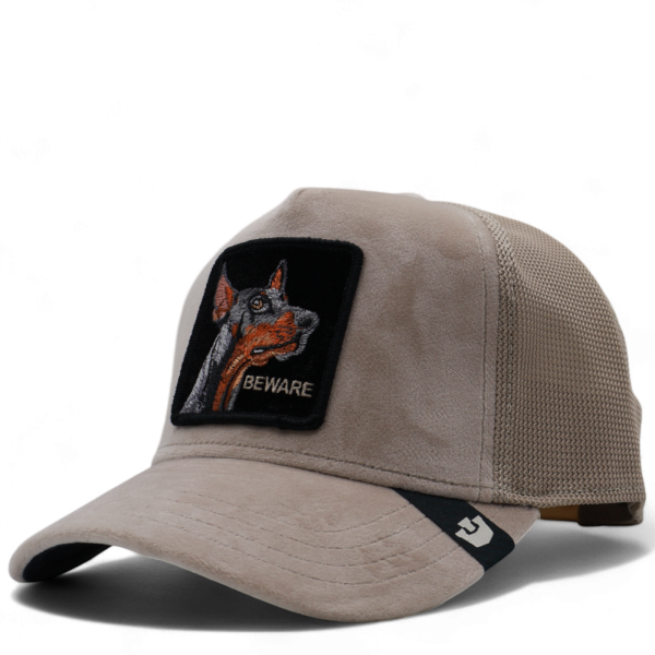 Gorra Goorin Bros Perro Dóberman Beware Velour