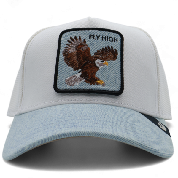 Gorra Goorin Bros Aguila Fly High Blanca y Jeans