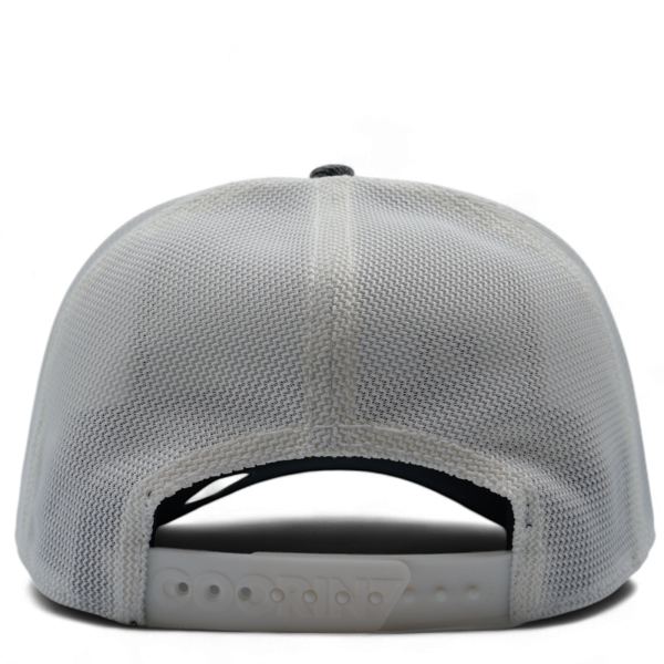 Gorra Goorin Bros Perro Bad Boy Blanco y Gris