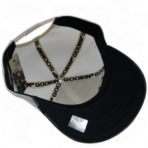 Gorra Goorin Bros Perro Bad Boy Blanco y Gris