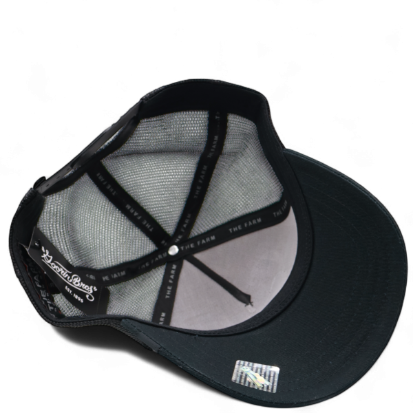 Gorra Goorin Bros Lone Wolf Negro y Blanco