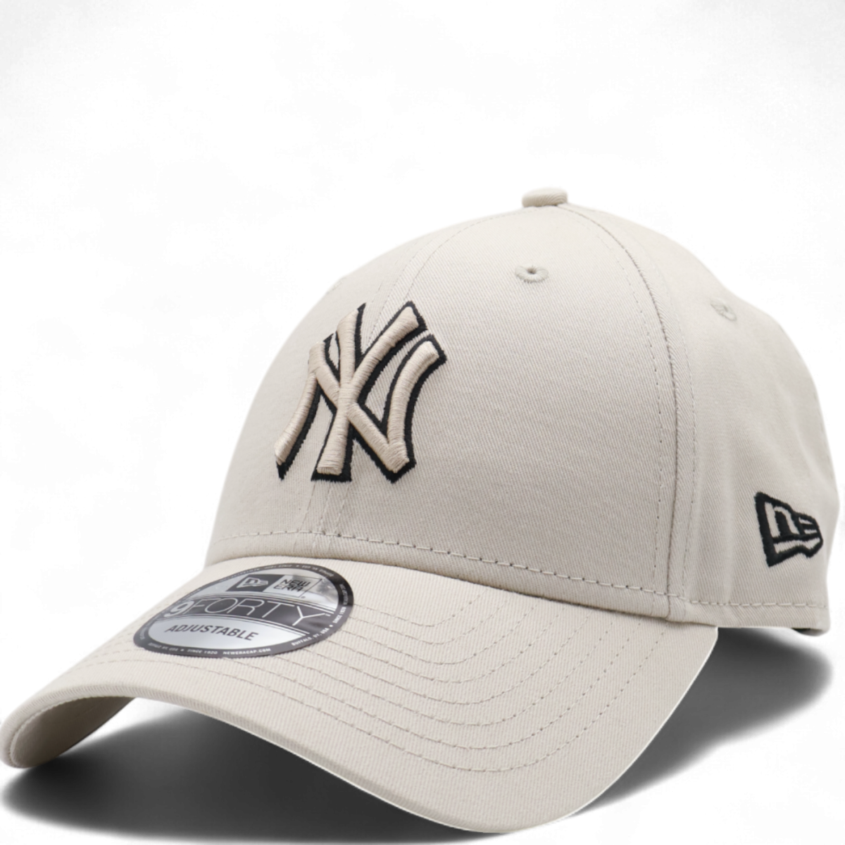 Gorra New Era Yankees Team Outline 9FORTY Beige