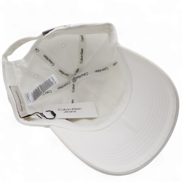 Gorra Calvin Klein CK Monologo Blanco | Moderna y Minimalista