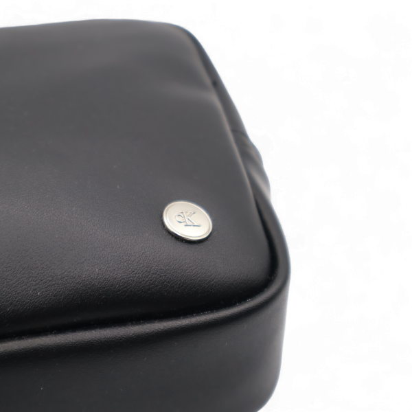 Bolso Calvin Klein Jeans Negro con Logo CK