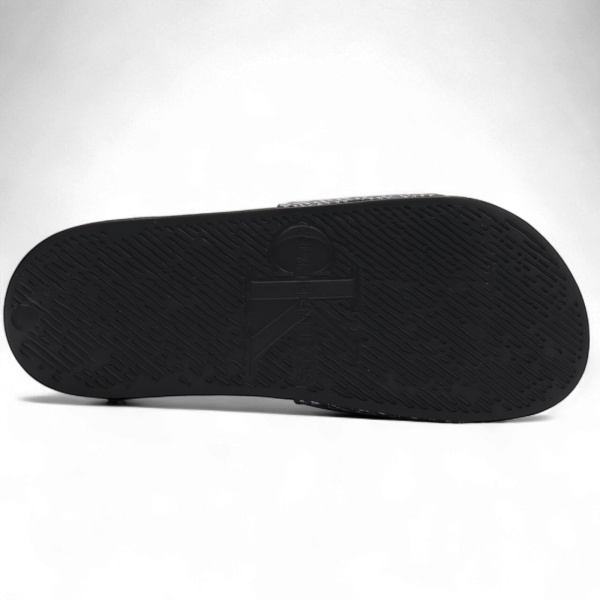 Chanclas Calvin Klein Slide AOP Negro Calvin Klein | Calzado  - Estilo urbano premium