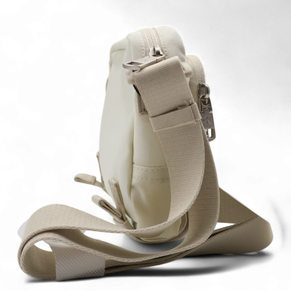 Bandolera Calvin Klein con Logo Jeans Beige