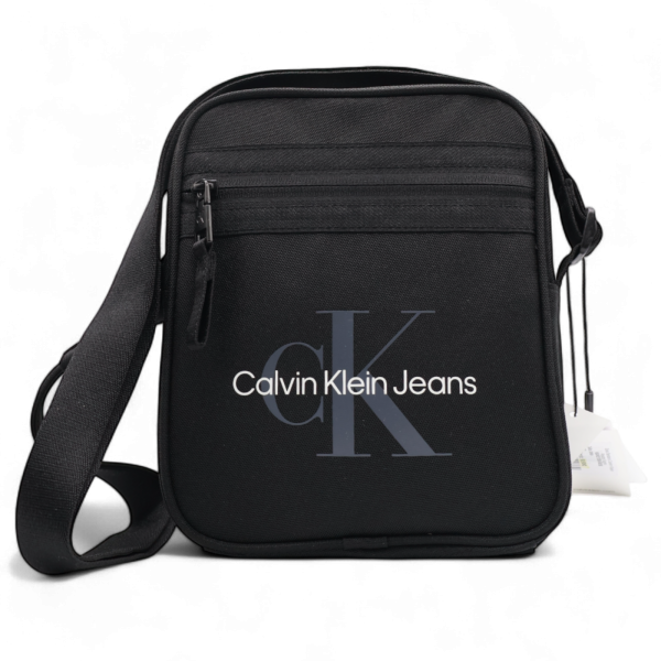 Bolso Calvin Klein Reporter II Bandolera Negro – Estilo y Elegancia