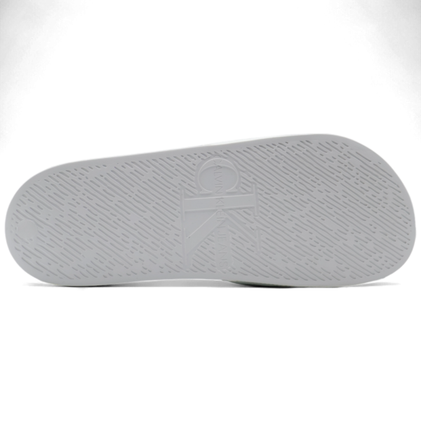 Chanclas Calvin Klein Slide Monograma Blanco Calvin Klein | Calzado  - Estilo urbano premium