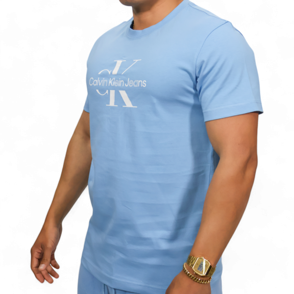 Camiseta Calvin Klein Basic Logo Fronyal Azul Calvin Klein | Camisetas  - Estilo urbano premium