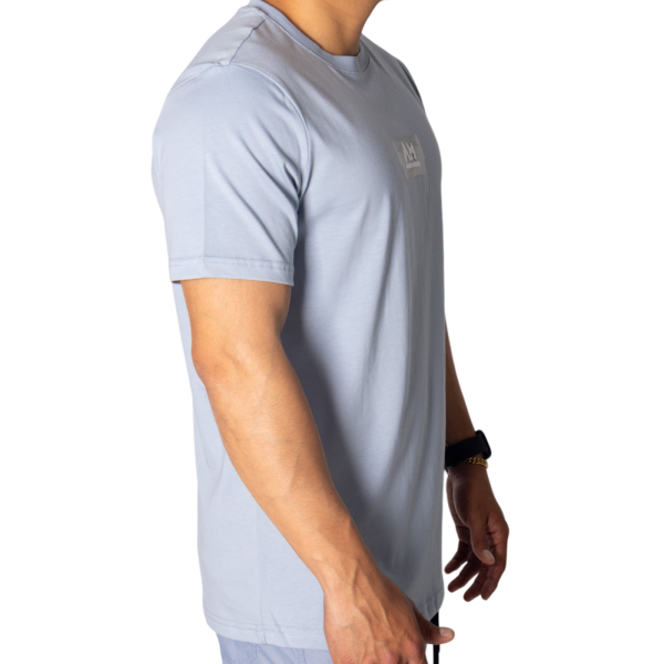 Camiseta Antony Morato Azul Sky con Estampado Logo Blanco Antony Morato | Camisetas  - Estilo urbano premium
