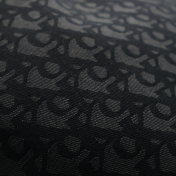 Riñonera Calvin Klein Jeans Monogram CK25 Negro | Moderna y Funcional